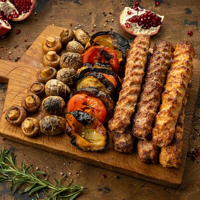 Ассорти люля с овощамив Вкусно есть всё на углях по цене 5920 ₽