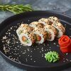 Ролл Калифорния в кунжуте с лососем в Баба роллс по цене 330
