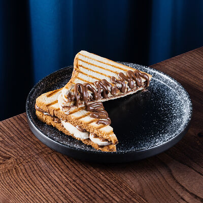 Сэндвич с Нутеллой и бананом в Pafos по цене 280 ₽