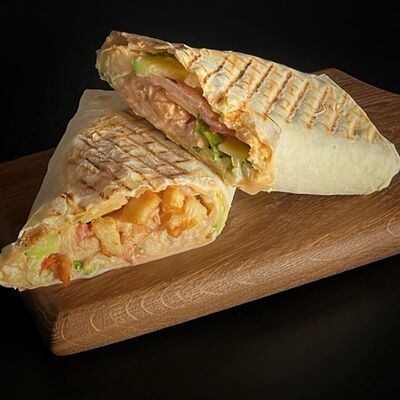 Шаурма Классическая в Чебурекми по цене 319 ₽