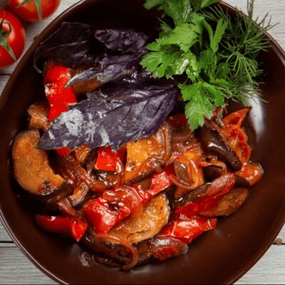 Салат Аджапсандал в Чача по цене 410 ₽