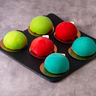 Моти Клубника в Фабрика чизкейков по цене 210 ₽