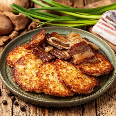 Драники с жареной грудинкой в Сябры по цене 520 ₽