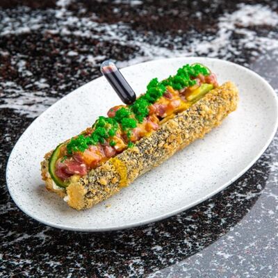 Хот-дог Evoo с тунцом в EVOO по цене 750 ₽