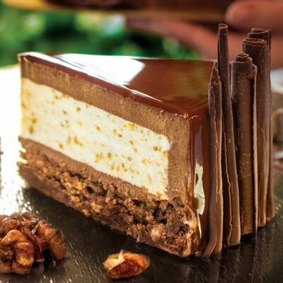 Торт Шоколадный с грецким орехом в Чиполучо по цене 290