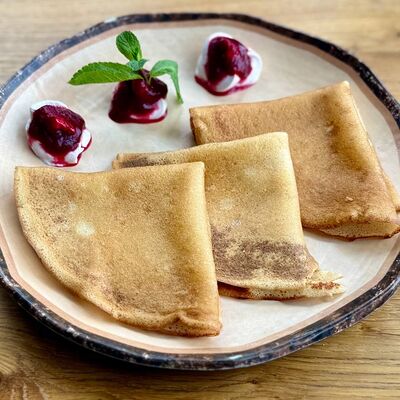 Блины со сладким кремом из творожного сыра в Филин-термы по цене 190 ₽