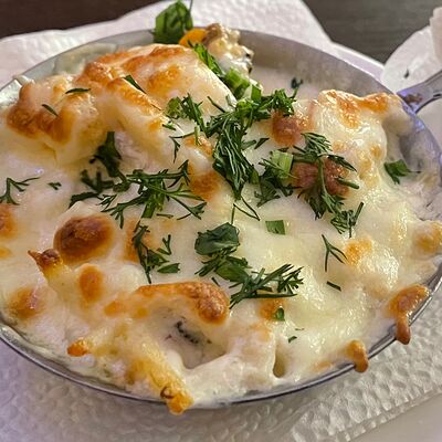 Жюльен с морепродуктамив Братик Томатик по цене 319 ₽