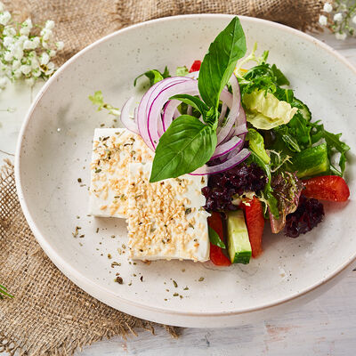 Салат по-гречески в MANANA по цене 420