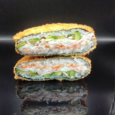 Темпура бургер с крабом в ЧиллМил по цене 650 ₽