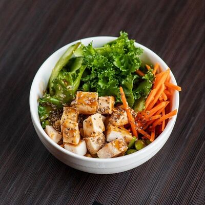 Поке с курицей в The burger lab по цене 470 ₽