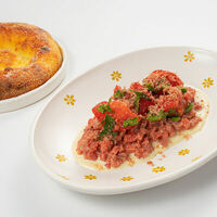 Тартар из говядины с тахини в Phantom