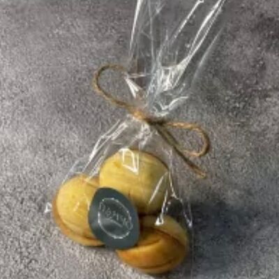 Орешки 3 штуки в Патисари по цене 108 ₽