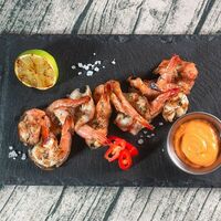 Креветки гриль с соусом Том Ям в Молли Айленд