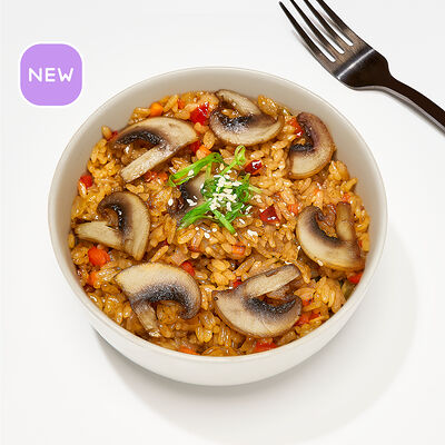 Вок рис с овощами в Много лосося по цене 290