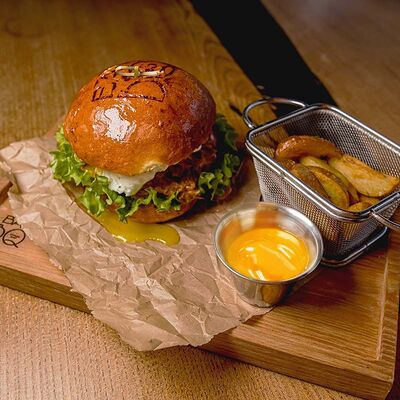 Джон Хардин в Гриль-бар Бикью по цене 980 ₽