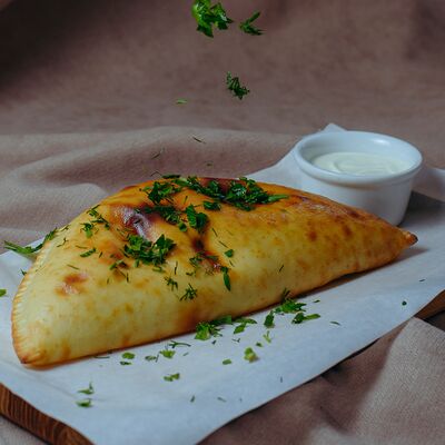 Кутабы с зеленью в Роланд по цене 350 ₽