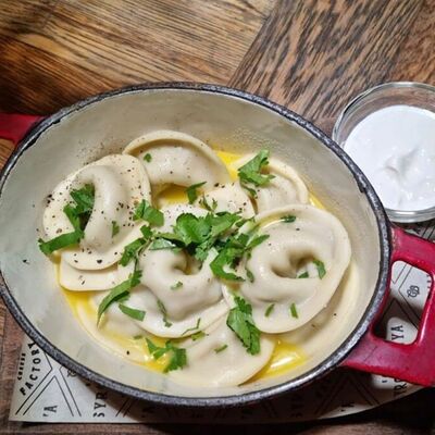 Пельмени со сметанойв БУФЕТ 24 по цене 305 ₽