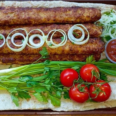 Люля-кебаб в Пекарня сытная по цене 250 ₽