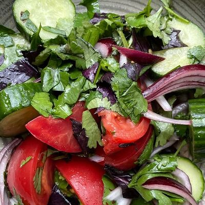 Салат по-Грузински в Sololaki по цене 450 ₽