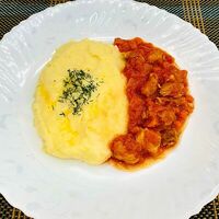 Свинина в томатном соусе с картофельным пюре в 8# Пельмень