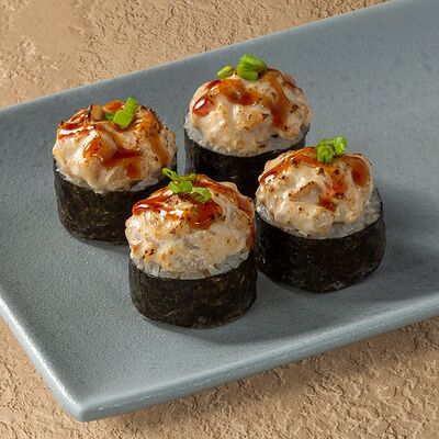 Запечённый ролл с гребешками и угрёмв ТОКИО-CITY по цене 460 ₽