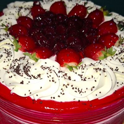 Вишневый торт в Shafran по цене 210000 сум