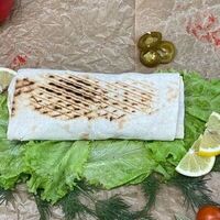 Мини с листьями салата в Doner like