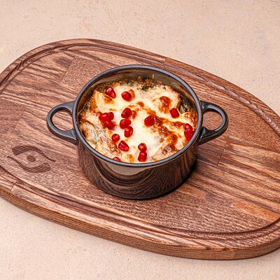 Жаркое с курицейв Хачапури по цене 460 ₽