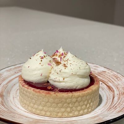 Тарталетка клубника-малина в Bella Chiglintseva по цене 295 ₽