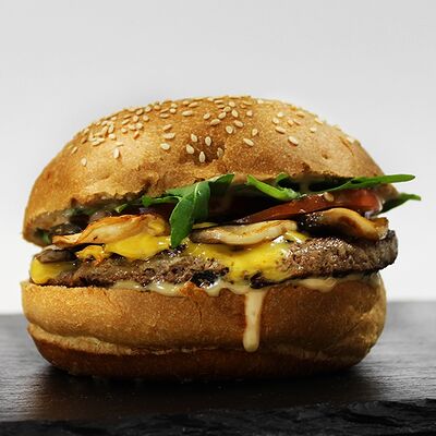 Бургер Грибной в COFESTO по цене 650 ₽