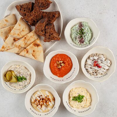 Сет мезе в Shulman Kitchen по цене 1500 ₽