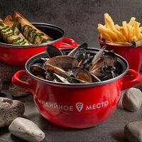 Логотип Мидийное место