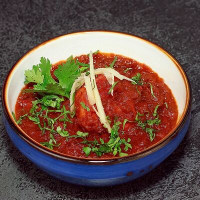 Чикен тикка масала в Delhi6 по цене 1050 ₽