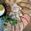 Мясное ассорти от Бомбура в Hobbit Hall по цене 1020