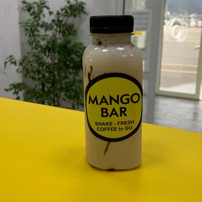 Молочный манговый коктейль в Mango Bar по цене 150 ₽