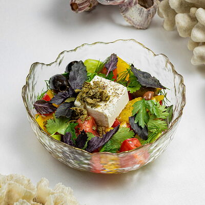 Гранд салат по-гречески в More & More по цене 1250 ₽