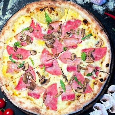 Пицца Сливочная карбонарав PAPA_MAO по цене 670 ₽