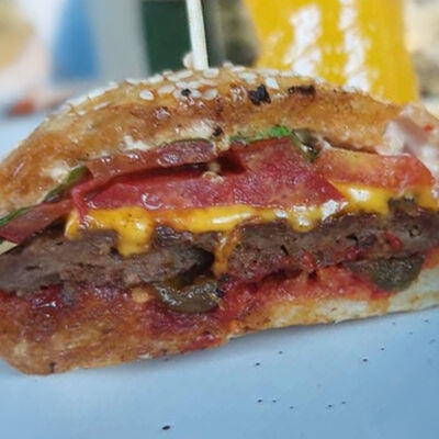 Мексиканский бургерв Burger and desserts по цене 689 ₽