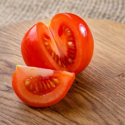 Розовые помидоры в Чайхона №1 Братьев Васильчуков по цене 110 ₽