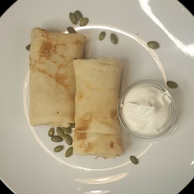 Блинчики с курицей в Рябина kitchen по цене 180 ₽