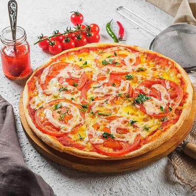 Пицца Маргарита в Maki Family по цене 239