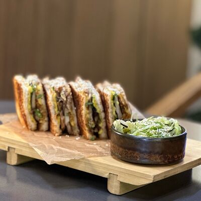 Ча Сю Сандо с кунжутно-лаймовым соусом в Daimyoramen по цене 590 ₽