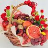 Корзина из свежих фруктовв Дарите красиво по цене 7350