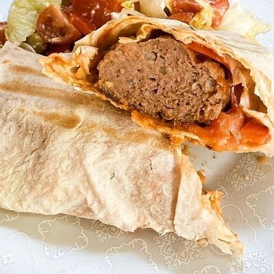 Люля-кебаб из телятины в лаваше в Arts - food по цене 460 ₽