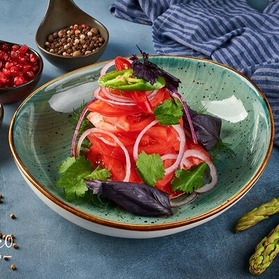 Салат Аччик-чучук в Чайхана Фаррух по цене 230 ₽