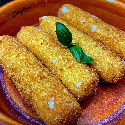 Сырные палочки в Cubby Bar по цене 420 ₽