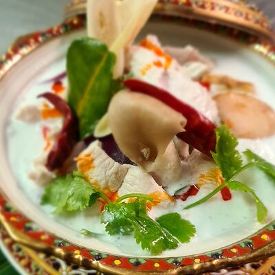 Тайский суп Том Ка Гай и Као в Thai Pattara Restaurant по цене 888 ₽