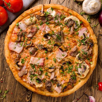 Pizza Фермерскаяв Сырный Бортик! по цене 697 ₽