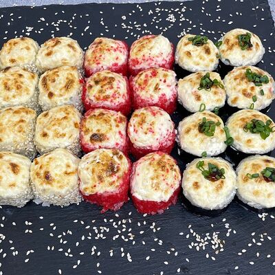 Запеченный сет в Ninja sushi по цене 1215 ₽