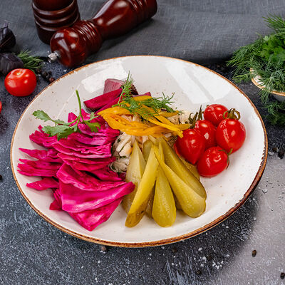 Ассорти из солений в КРЫША по цене 820 ₽